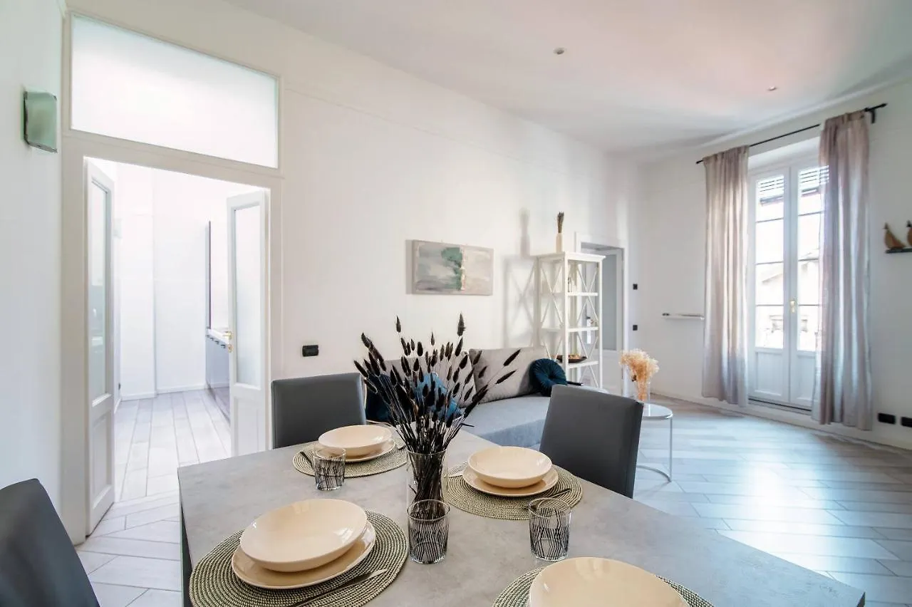 Shades Of Lake - Blue Apartment Como 0*,